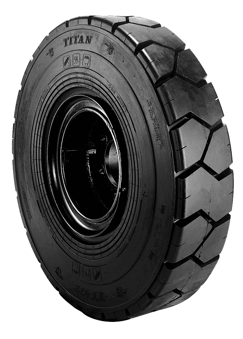 12.00x20 NHS Titan TT472
